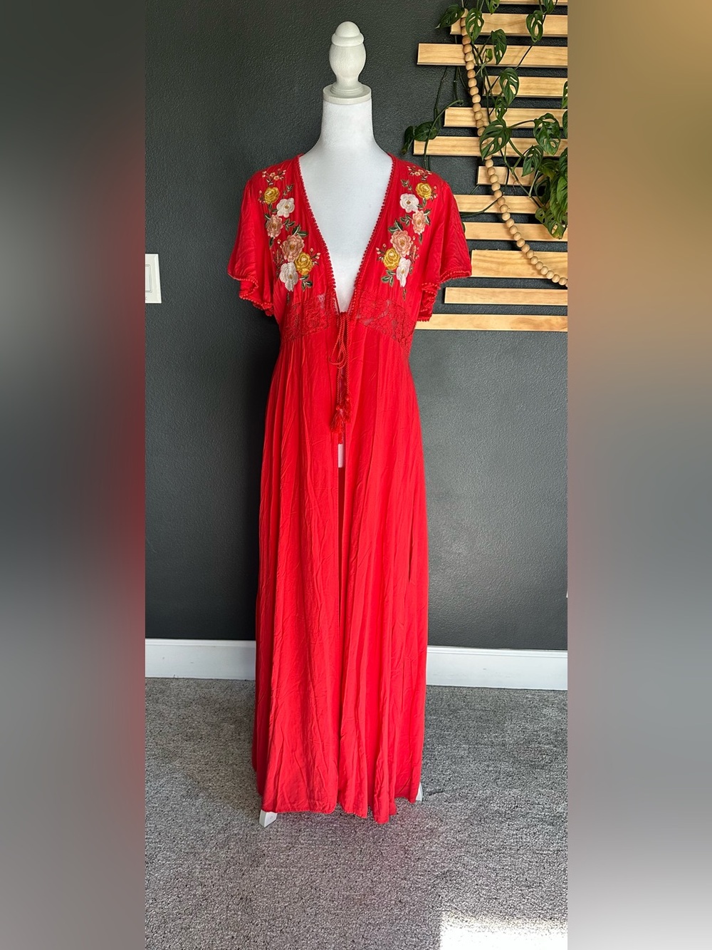 Forever 21 Boho Embroidered Duster Cardigan Red Tie Front Cover Up Size M
